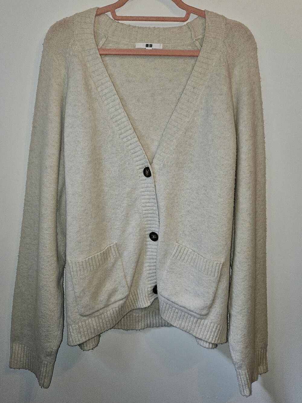 Uniqlo Wool Blend Creme Cardigan Button Up Oversized Look XL Cozy Fall